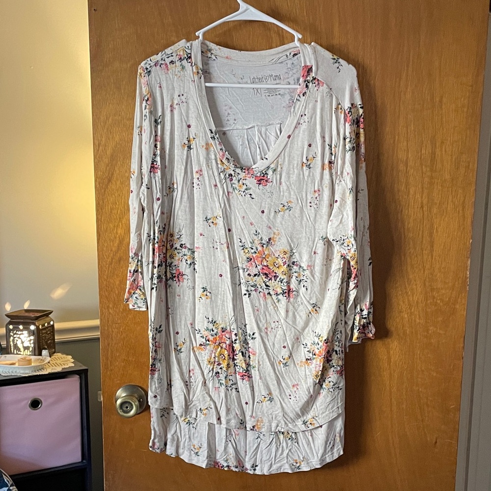 Latched mama 3/4 sleeve breastfeeding top 1X